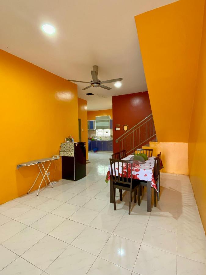 Desyafiq Homestay Kuala Kedah Extérieur photo