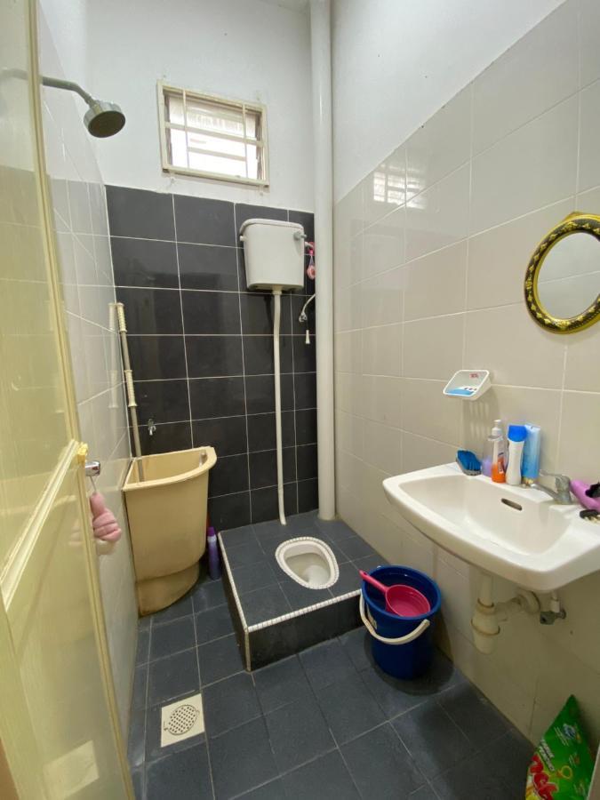 Desyafiq Homestay Kuala Kedah Extérieur photo