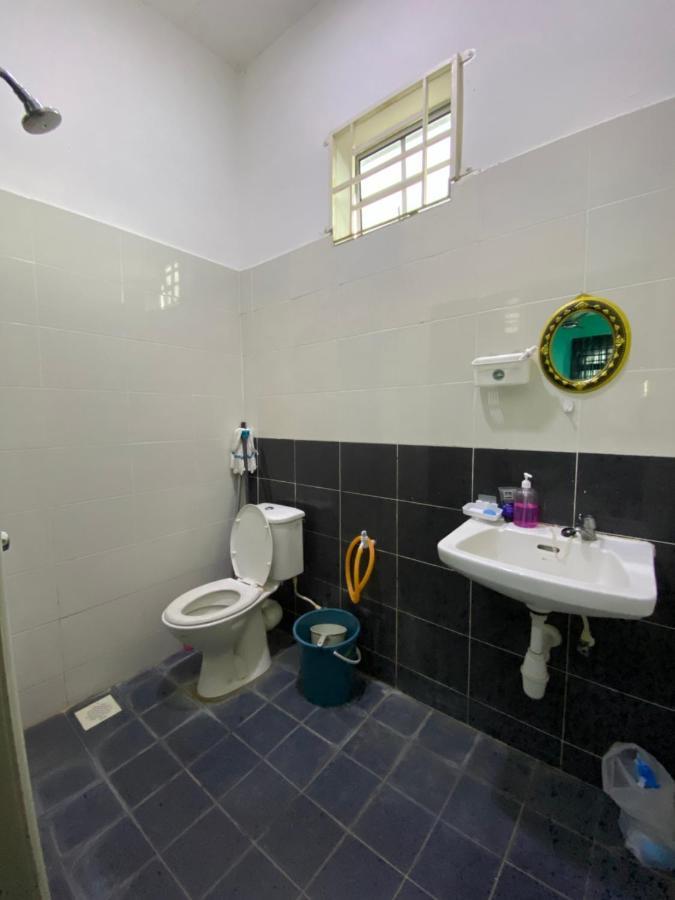 Desyafiq Homestay Kuala Kedah Extérieur photo