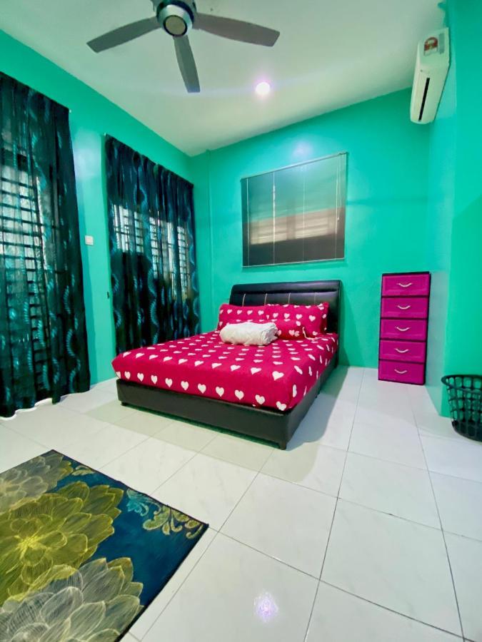 Desyafiq Homestay Kuala Kedah Extérieur photo